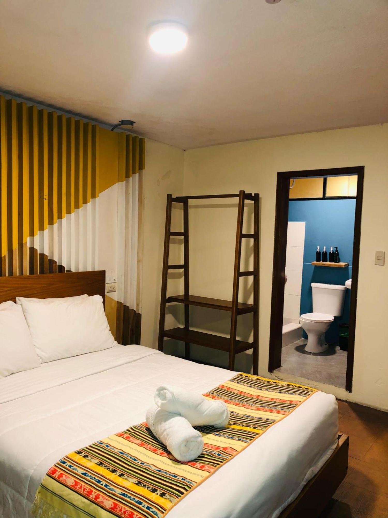 Socialtel Banos Hotel Eksteriør billede