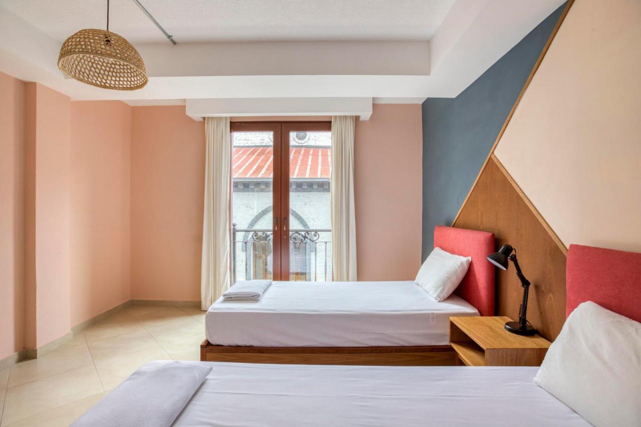 Socialtel Banos Hotel Eksteriør billede